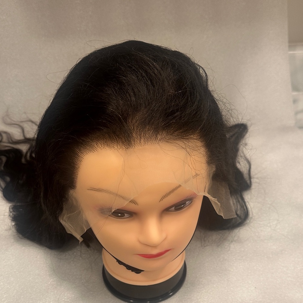 Elegant Black Lace Front Wig - Picture 1 of 6